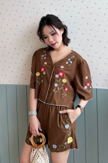 Womens Thailand BLOOMIE SET 🌼🤎 White / Brown ONE SIZE