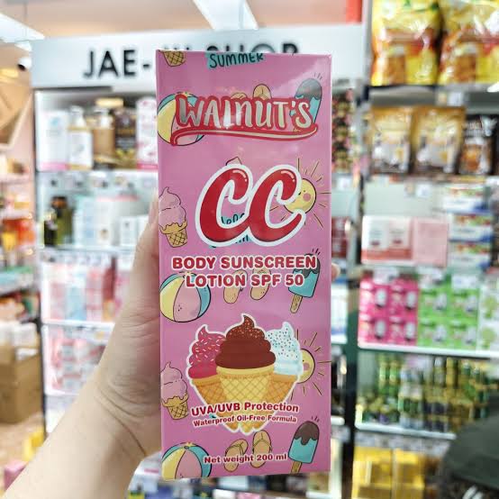 CC WALLNUTS BODY SUNSCREEN LOTION SPF50 200mL